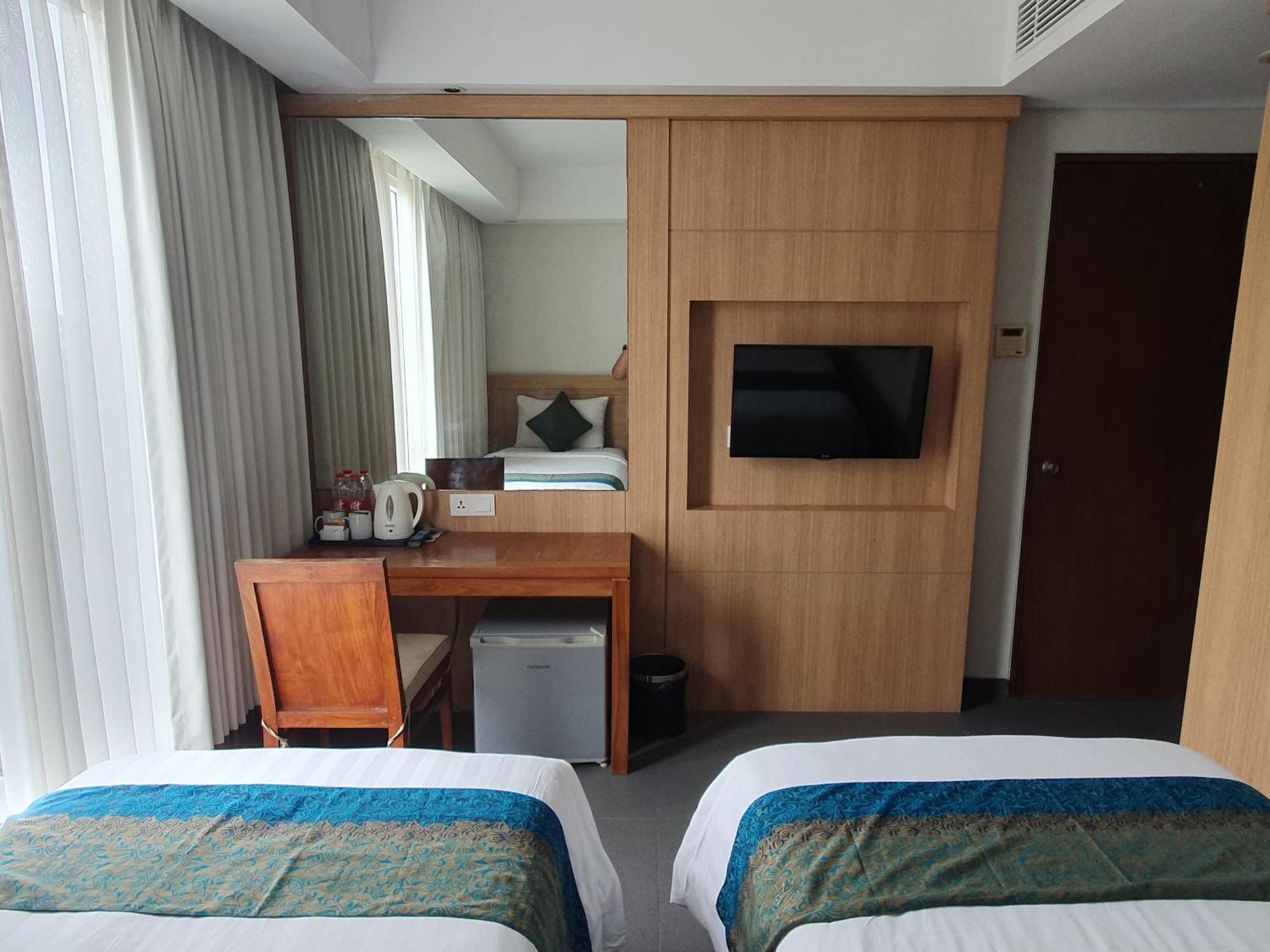 Paragon Hotel Seminyak Экстерьер фото