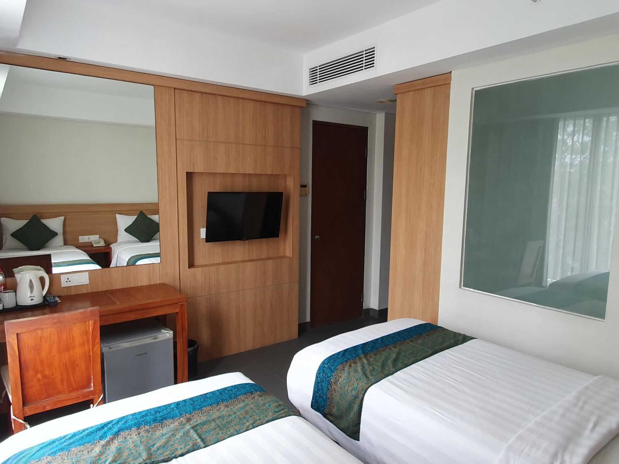 Paragon Hotel Seminyak Экстерьер фото